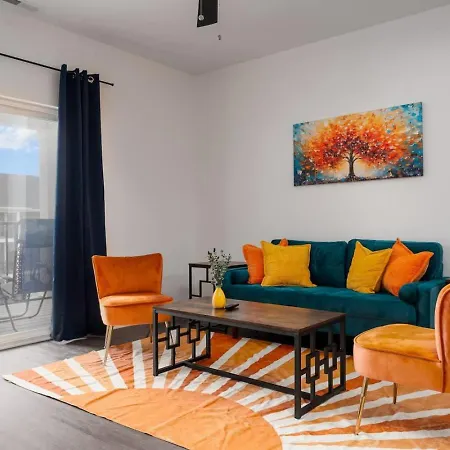 Radiant Vibes Spacious 2Br 2Ba 2 King Beds Gym Wfh